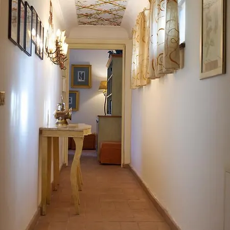 Casa Del Glicine