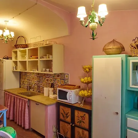 Casa Del Glicine ספולטו